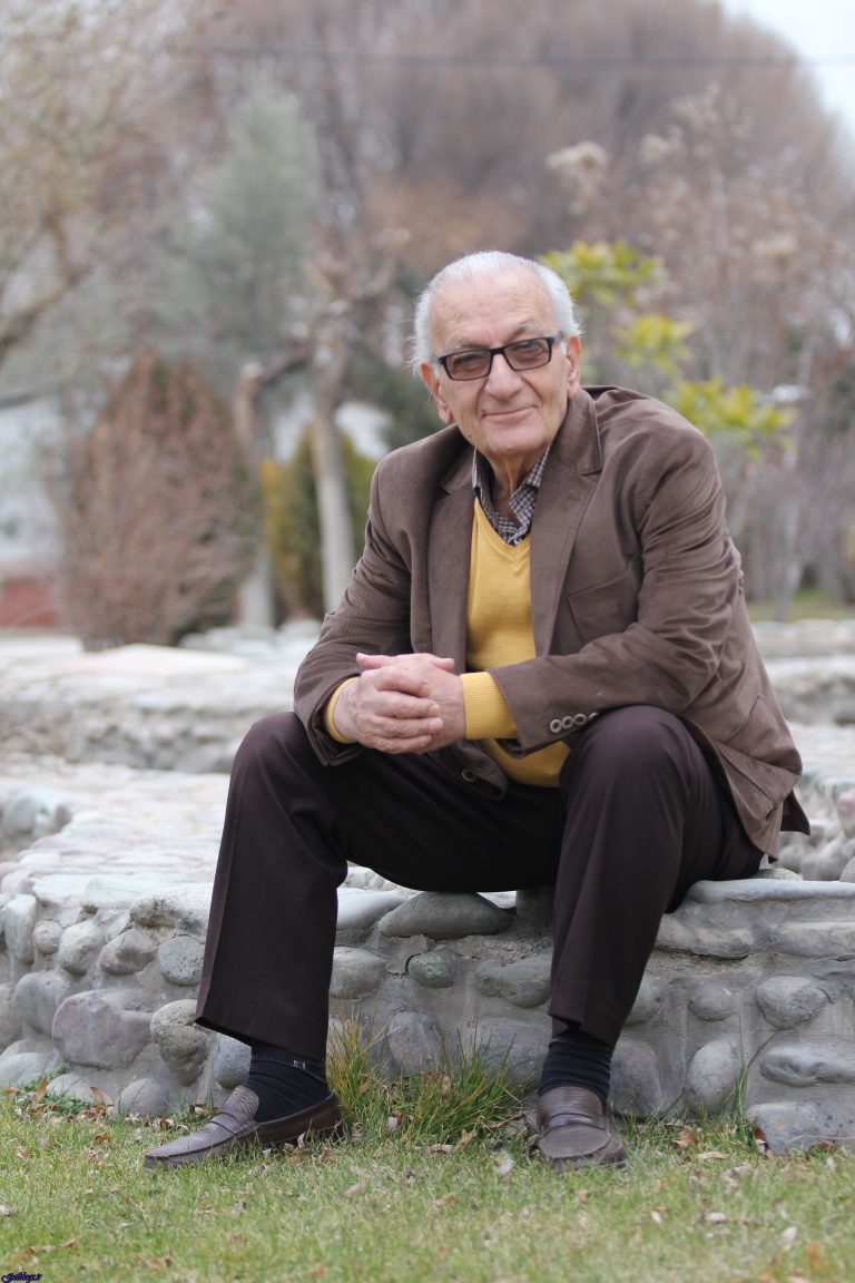 دوبله را فقط در اتاق دوبله می توان یاد گرفت.
